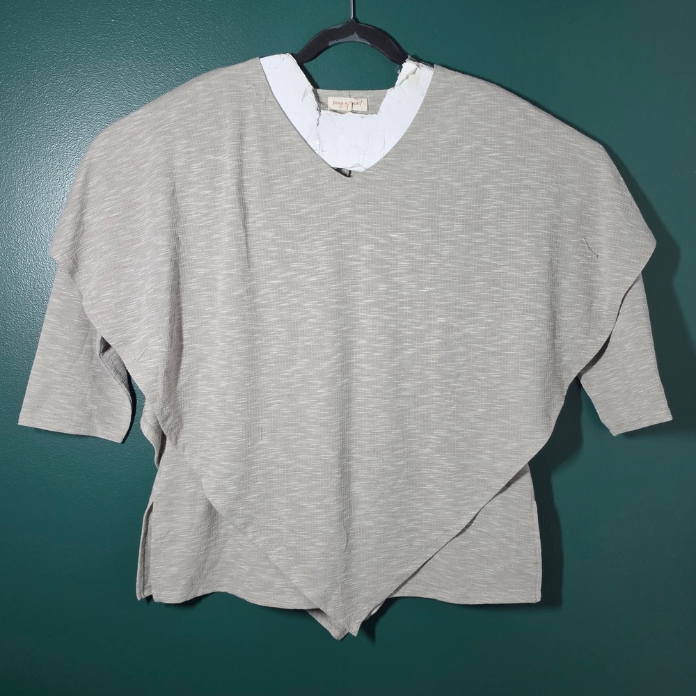 Song n Spirit Tan Textured Knit Draped Pointed Hem Dolman Sleeve Top Womens L